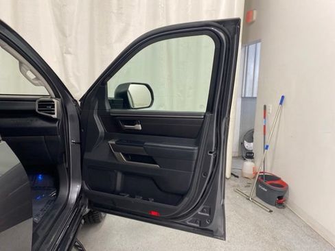 Used 2024 Toyota Tundra SR5 w/ SR5 Premium Package AWD/4WD image 34