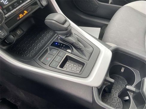 Used 2024 Toyota RAV4 XLE image 25
