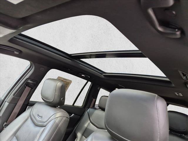 Used 2023 Cadillac XT6 Premium Luxury AWD/4WD image 15