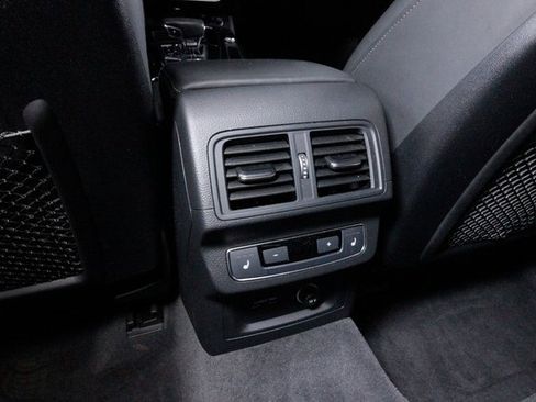 Used 2021 Audi SQ5 Prestige w/ Prestige Package image 34