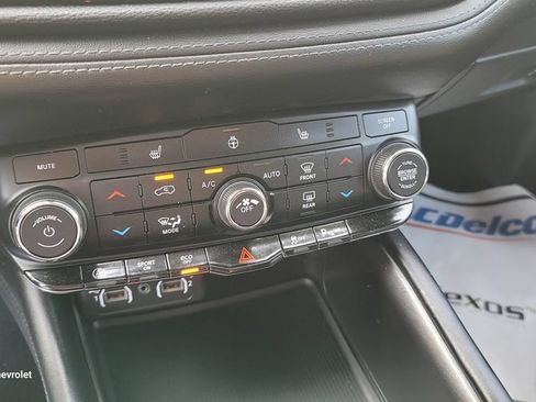 Used 2021 Dodge Durango SXT AWD/4WD image 21