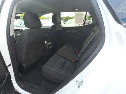 Used 2022 GMC Terrain SLE w/ Driver Convenience Package image 25