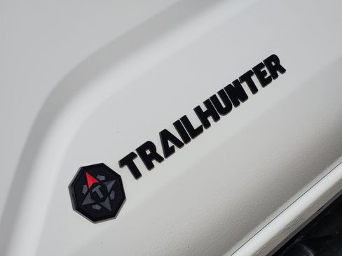 Used 2025 Toyota Tacoma Trailhunter image 16
