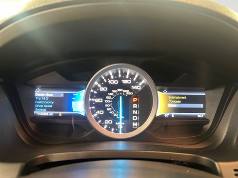 Used 2014 Ford Explorer XLT w/ Equipment Group 201A FWD image 20
