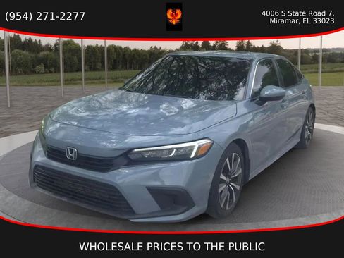 Used 2024 Honda Civic EX image 1