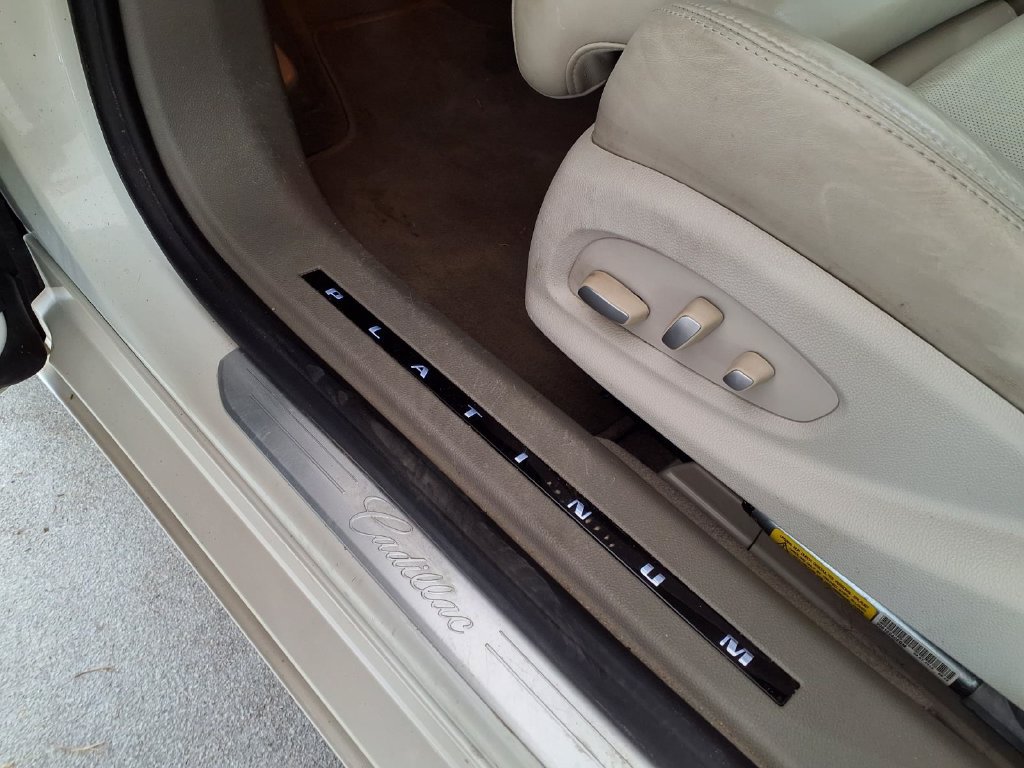 Used 2014 Cadillac XTS Platinum FWD image 6