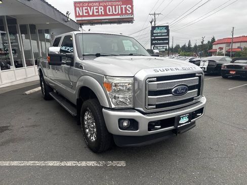 Used 2014 Ford F350 Platinum w/ Platinum Package AWD/4WD image 8