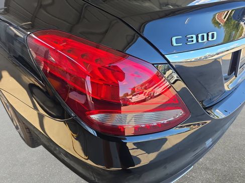 Used 2018 Mercedes-Benz C 300 Sedan image 33