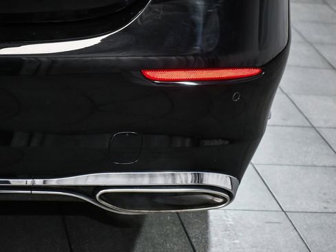 Used 2024 Mercedes-Benz S 580 4MATIC Sedan image 91