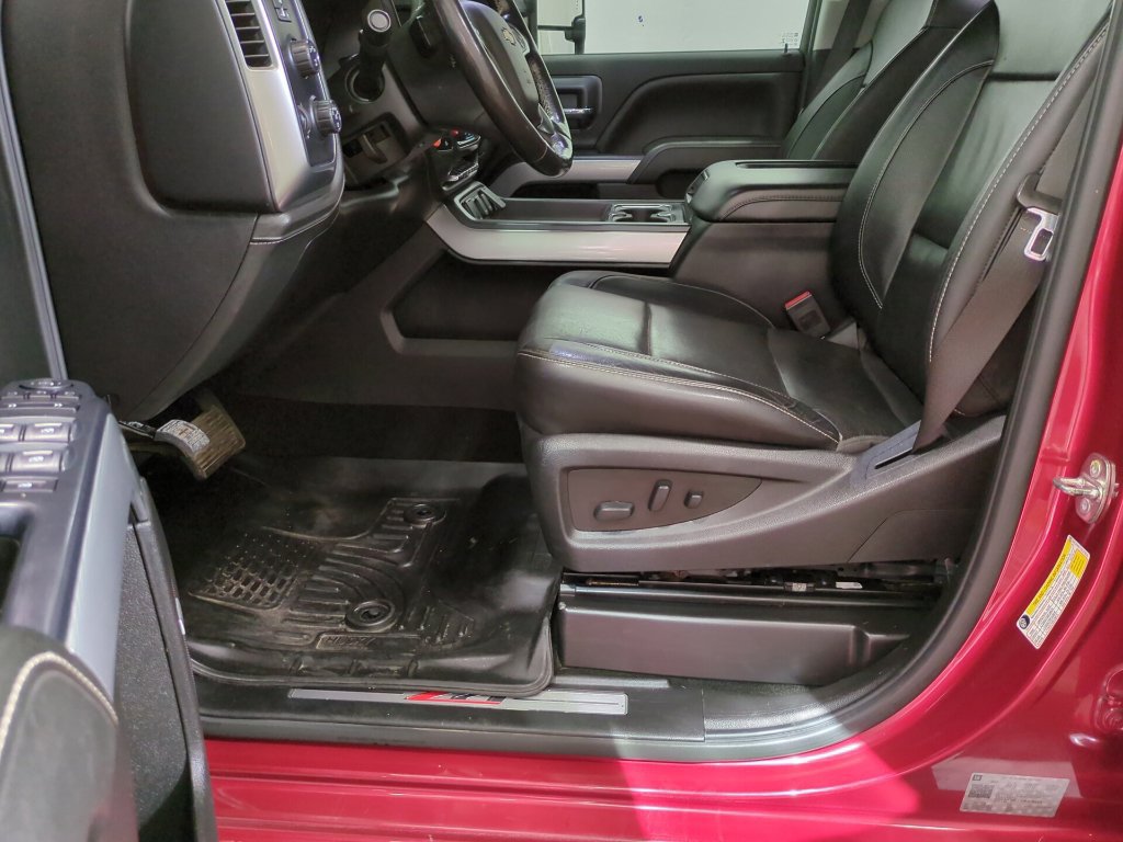 Used 2018 Chevrolet Silverado 2500 LTZ w/ Duramax Plus Package AWD/4WD image 21