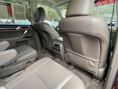 Used 2017 Lexus GX 460 Premium image 25