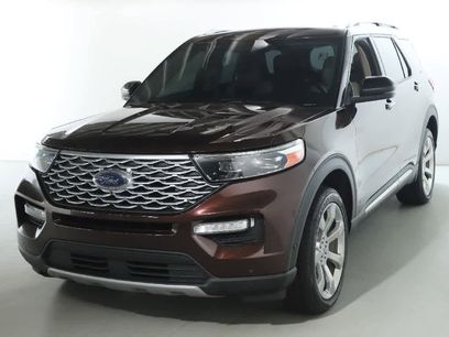 Used 2020 Ford Explorer Platinum w/ Premium Technology Package