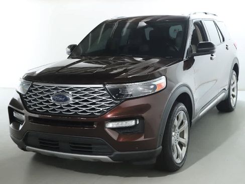 Used 2020 Ford Explorer Platinum w/ Premium Technology Package AWD/4WD image 1