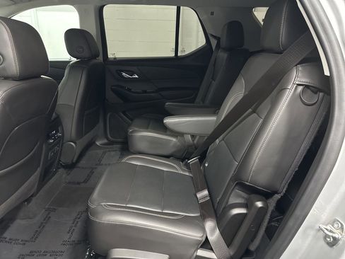 Used 2021 Chevrolet Traverse Premier w/ Redline Edition image 41