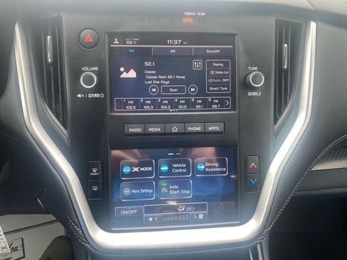 Used 2023 Subaru Outback 2.5i image 11