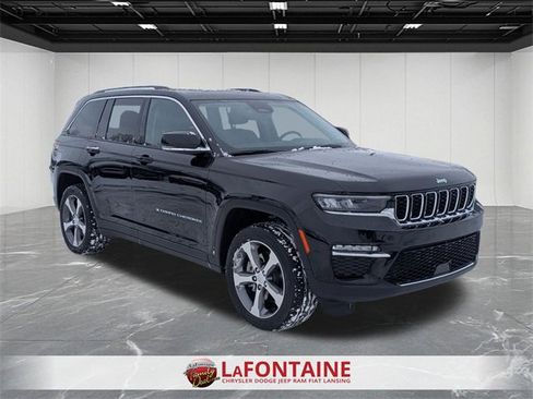 Used 2022 Jeep Grand Cherokee Limited 4xe image 7