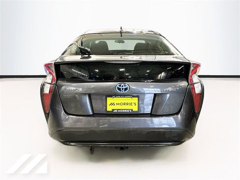 Used 2017 Toyota Prius Two image 5