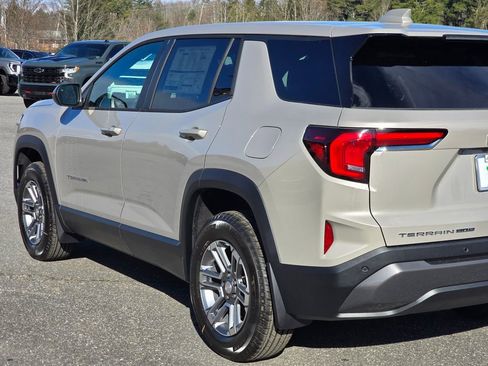 New 2026 GMC Terrain Elevation image 41