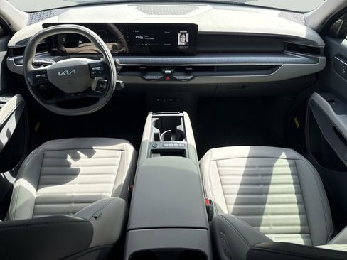 New 2026 Kia EV9 Land image 12