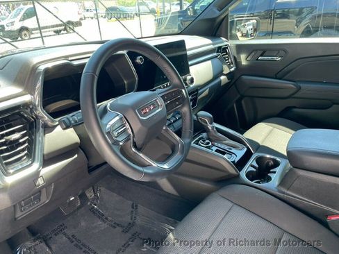 Used 2024 GMC Canyon Elevation w/ Convenience Package AWD/4WD image 11