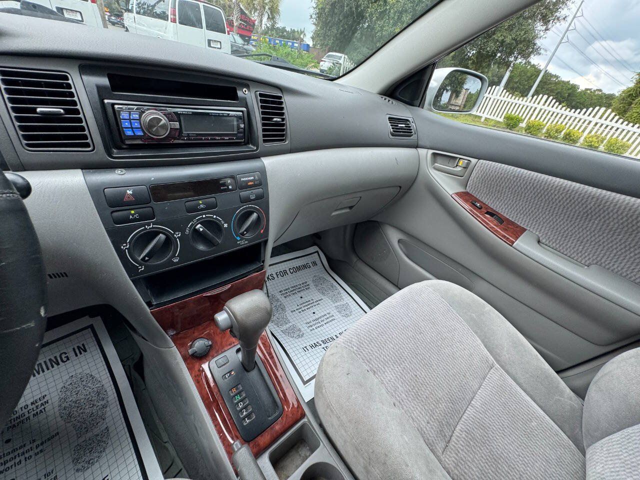 Used 2005 Toyota Corolla LE FWD image 20
