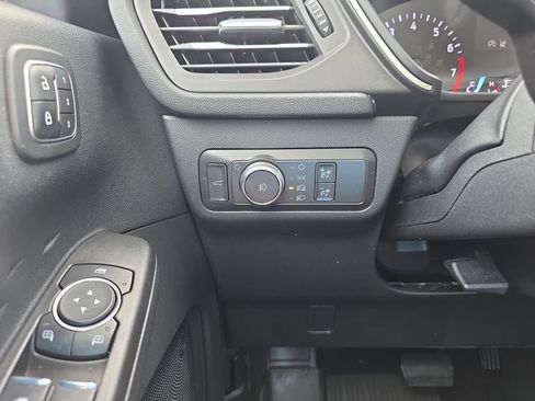 Used 2020 Ford Escape SEL AWD/4WD image 19