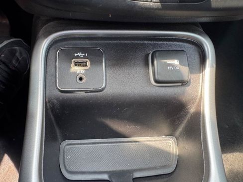 Used 2020 Jeep Compass Latitude FWD image 20