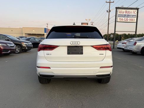 Used 2019 Audi Q3 2.0T Premium AWD/4WD image 5