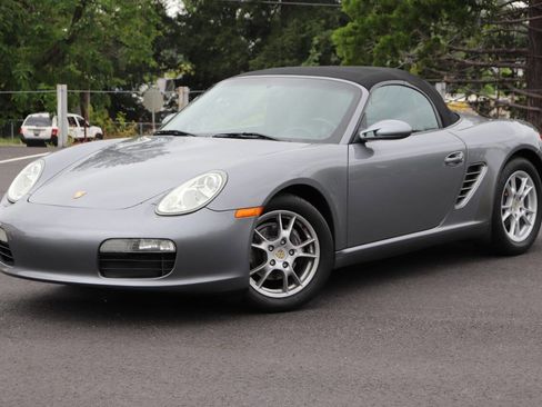 Used 2005 Porsche Boxster RWD image 13