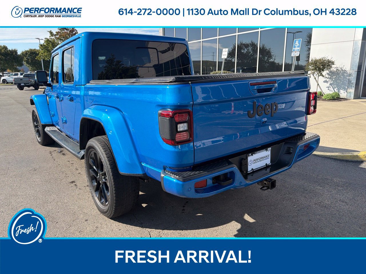 Used 2023 Jeep Gladiator Overland AWD/4WD image 8