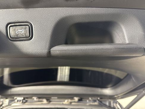 Used 2024 Hyundai Palisade Calligraphy image 35