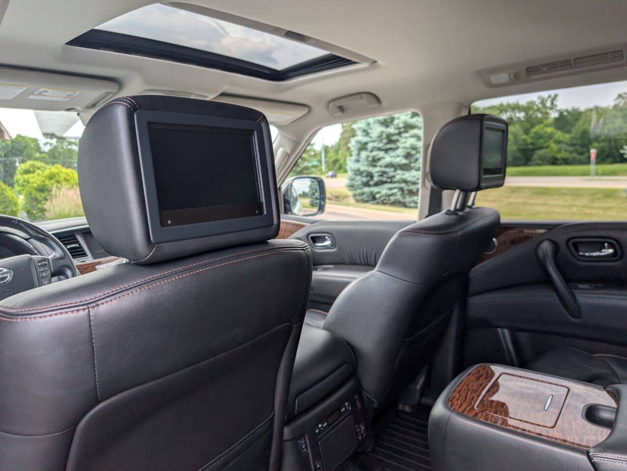 Used 2018 Nissan Armada Platinum w/ Captain Seat Package AWD/4WD image 15