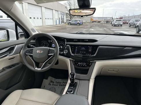 Certified 2023 Cadillac XT6 Premium Luxury w/ Technology Package image 40