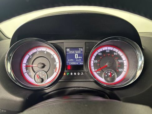 Used 2020 Dodge Grand Caravan GT FWD image 18