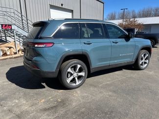 New 2026 Jeep Grand Cherokee Limited video 3