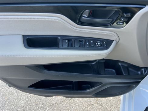 Used 2023 Honda Odyssey Touring image 15