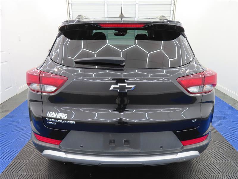 Used 2021 Chevrolet TrailBlazer LT w/ Sun and Liftgate Package AWD/4WD image 11