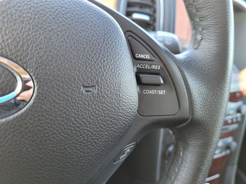 Used 2017 INFINITI QX50 2WD w/ Premium Plus Package image 8