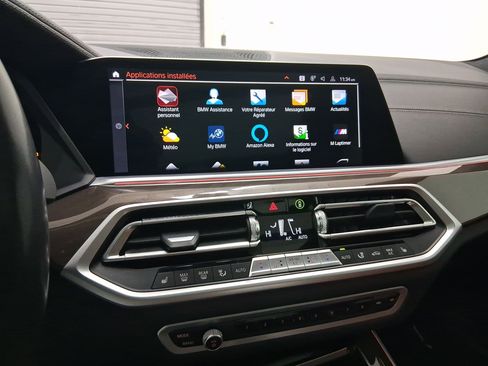 Used 2022 BMW X5 xDrive40i w/ M Sport Package image 23