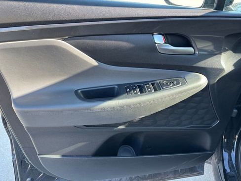 Used 2023 Hyundai Santa Fe SEL image 17