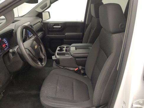 Used 2021 Chevrolet Silverado 1500 Custom image 17
