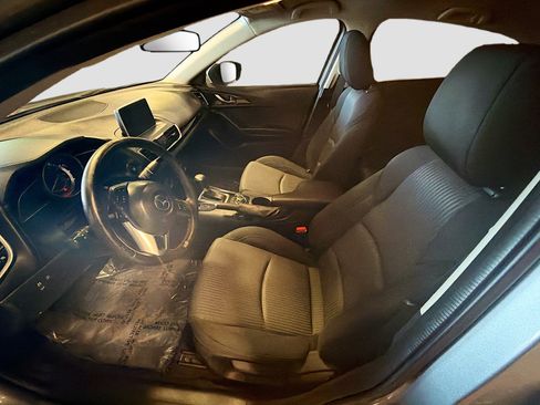 Used 2015 MAZDA MAZDA3 i Touring image 13