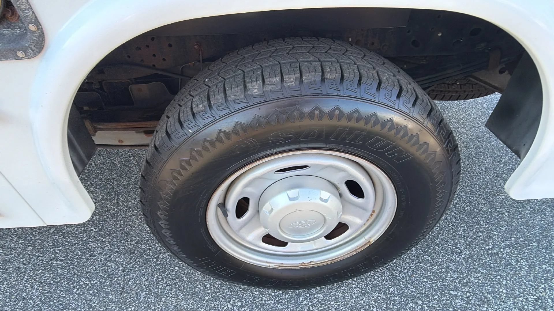 Used 2015 Ford F250 XL RWD image 28