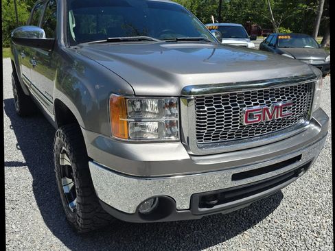 Used 2013 GMC Sierra 1500 SLE image 4