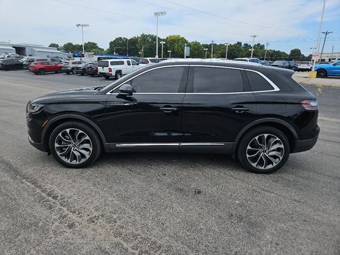 Used 2022 Lincoln Nautilus Reserve AWD/4WD image 1