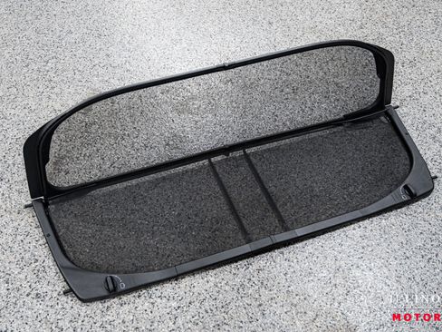 Used 2016 BMW M4 Convertible image 30