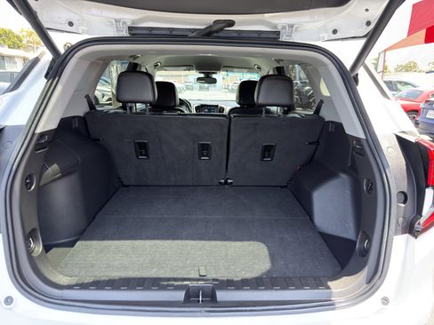 Used 2023 GMC Terrain SLT FWD image 15