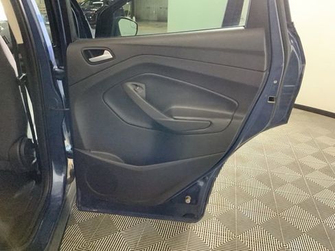 Used 2018 Ford Escape SE image 30