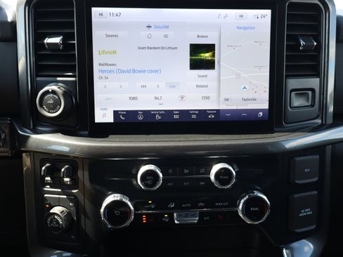 Used 2023 Ford F150 XLT w/ Equipment Group 302A High image 18