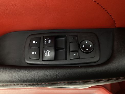 Used 2018 Dodge Challenger GT w/ Driver Convenience Group image 33